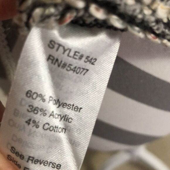 CAbi Coco she’ll short sleeve top - Picture 6 of 7